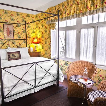 The Bed And Breakfast Inn At La Jolla San Diego Room photo